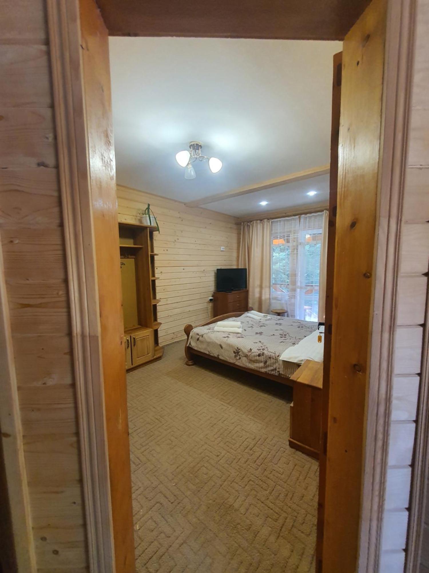 Садиба Nad Prutom Yaremche Luaran gambar